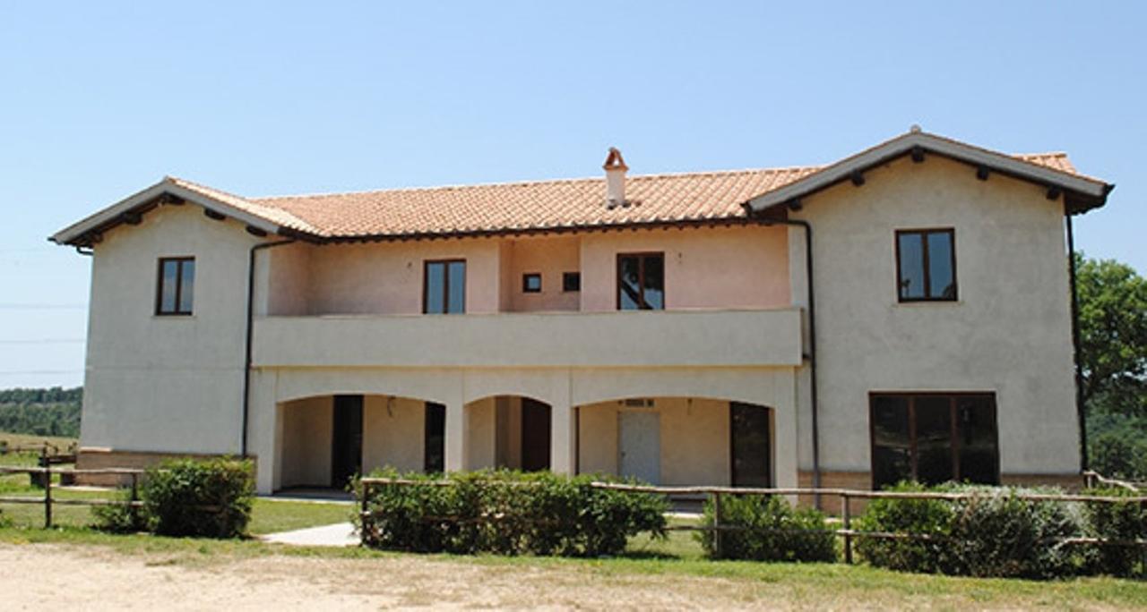 Biocampus La Roccaccia - Universita' Agraria Di تاركوينيا المظهر الخارجي الصورة